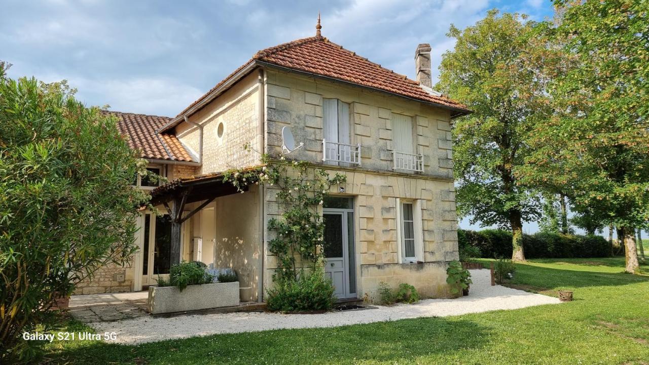 Logis De Pagnolet Villa Ozillac Luaran gambar
