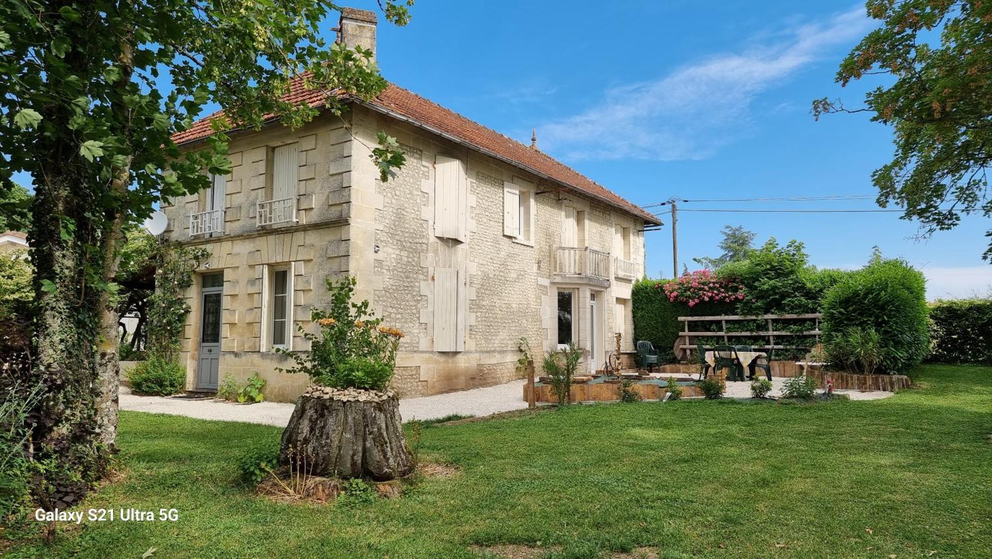 Logis De Pagnolet Villa Ozillac Luaran gambar